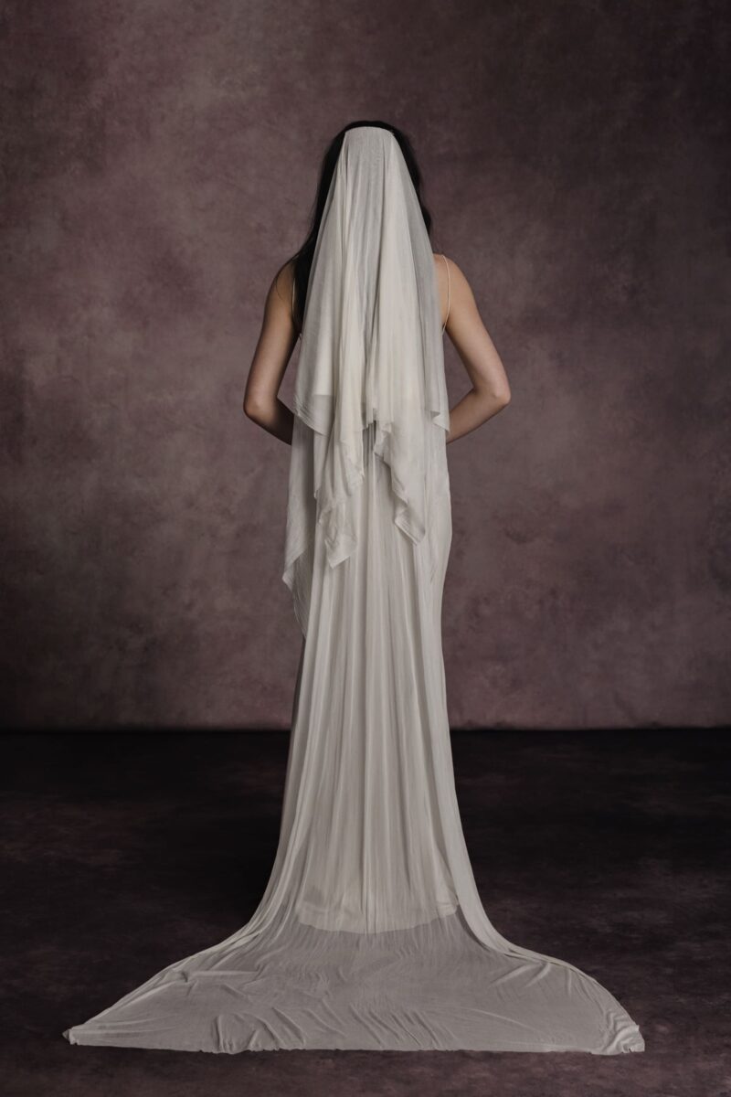 atelier lawenda berlin gdynia hochzeitskleider brautkleider wedding dresses rue de seine fable veil long 1